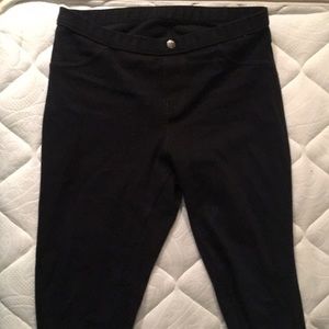 Vera Wang black leggings